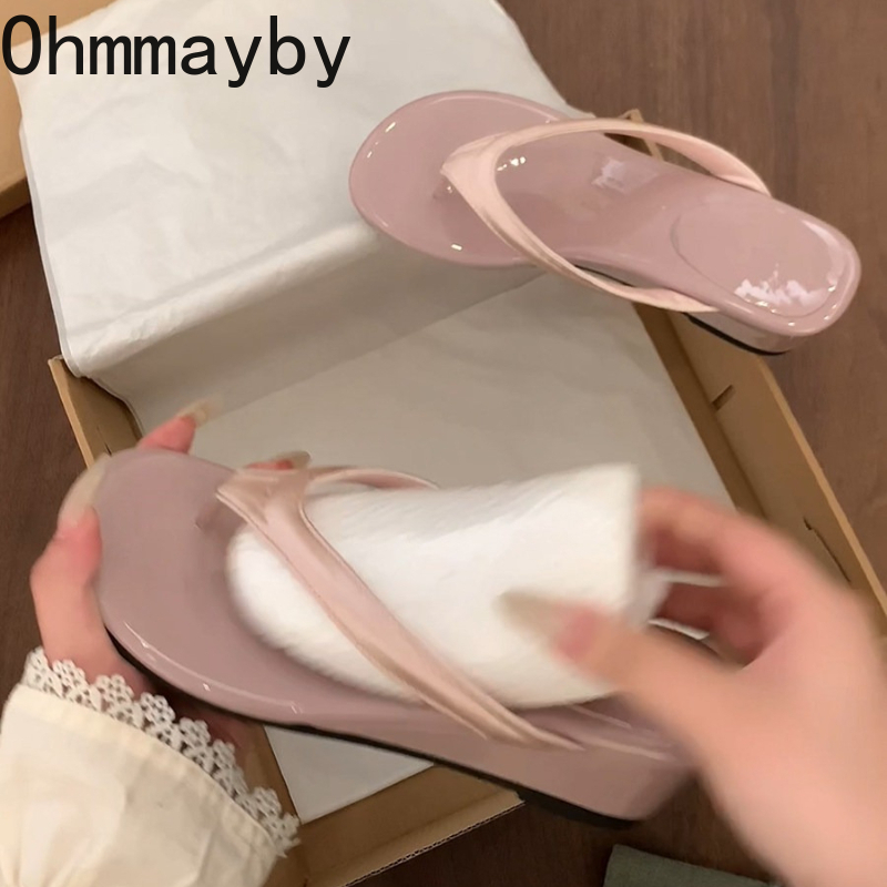 Summer Vacation Clothing Women - グラディエーターサマー女性用ウェッジヒールスリッパ簡潔なストリートスタイルドレススライドレディース滑り止めビーチバケーションクリップトゥサンダル